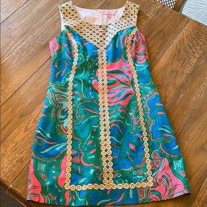 Lilly Pulitzer Size 12 (fits more like a 10)